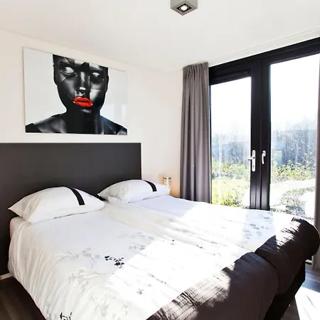 בית נופש Holiday Droompark Spaarnwoude.14 *